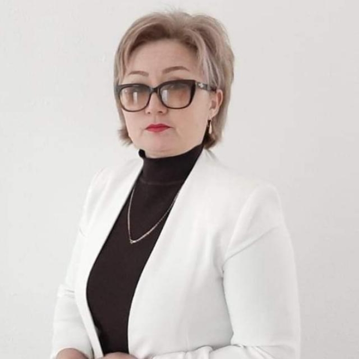 Рустемова Жанар Тлеубергеновна  - директордың тәрбие жұмысы жөніндегі орынбасары, педагог-психолог